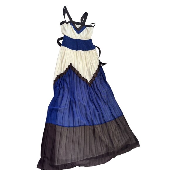 Milly Pleated Maxi Dress. Size 8. Blue/White Color Block Belted - Picture 5 of 16